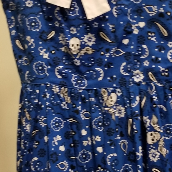 Hell Bunny Blue Spaghetti Strap Dress - Skulls, Flowers, and Bow Detailing - Picture 2 of 4